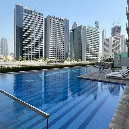 Stunning 1Br With City View - Zada Tower, Business Bay دبي المظهر الخارجي الصورة