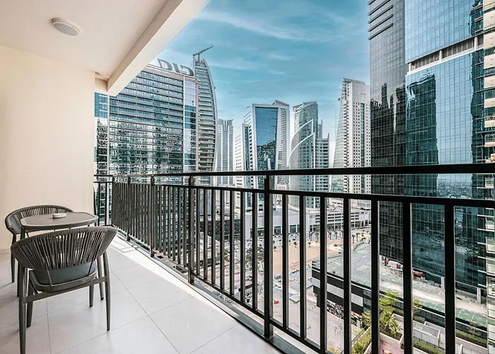 Stunning 1Br With City View - Zada Tower, Business Bay